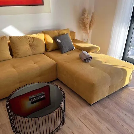 Apartment In 42936