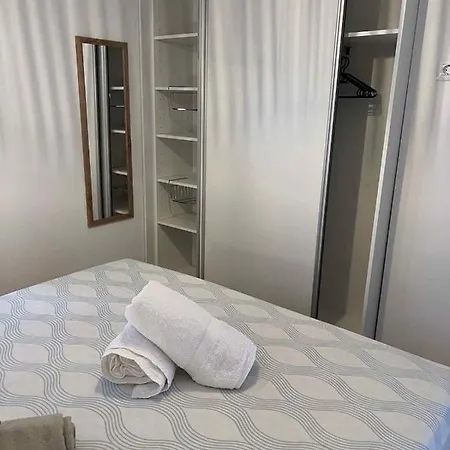 Apartment In 42936